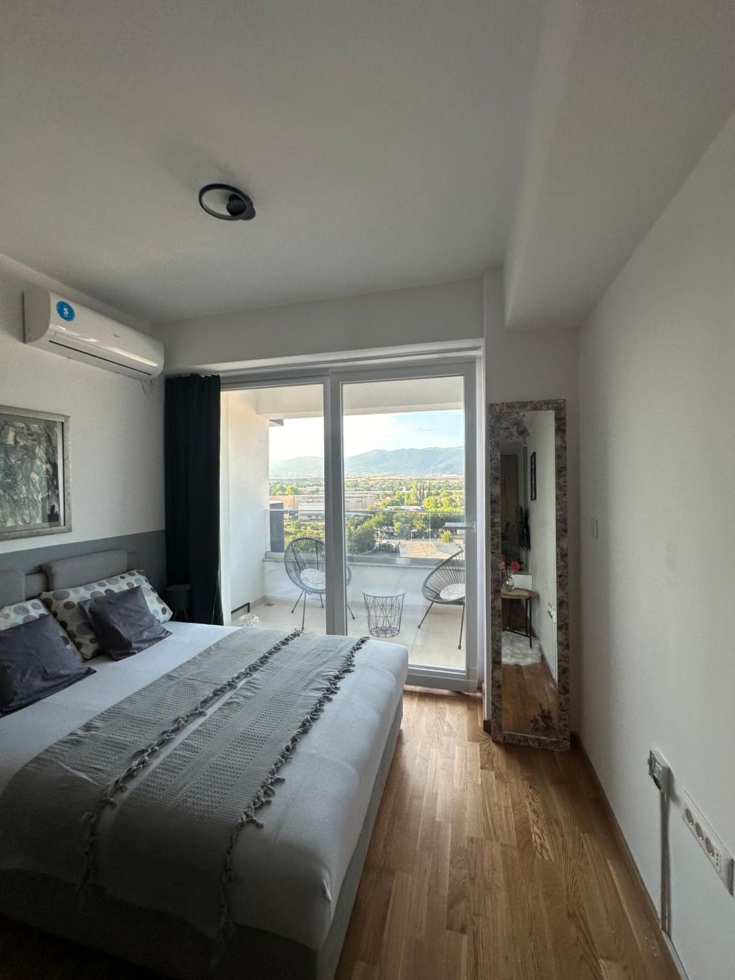 Apartments Jana Skopje Ngoại thất bức ảnh